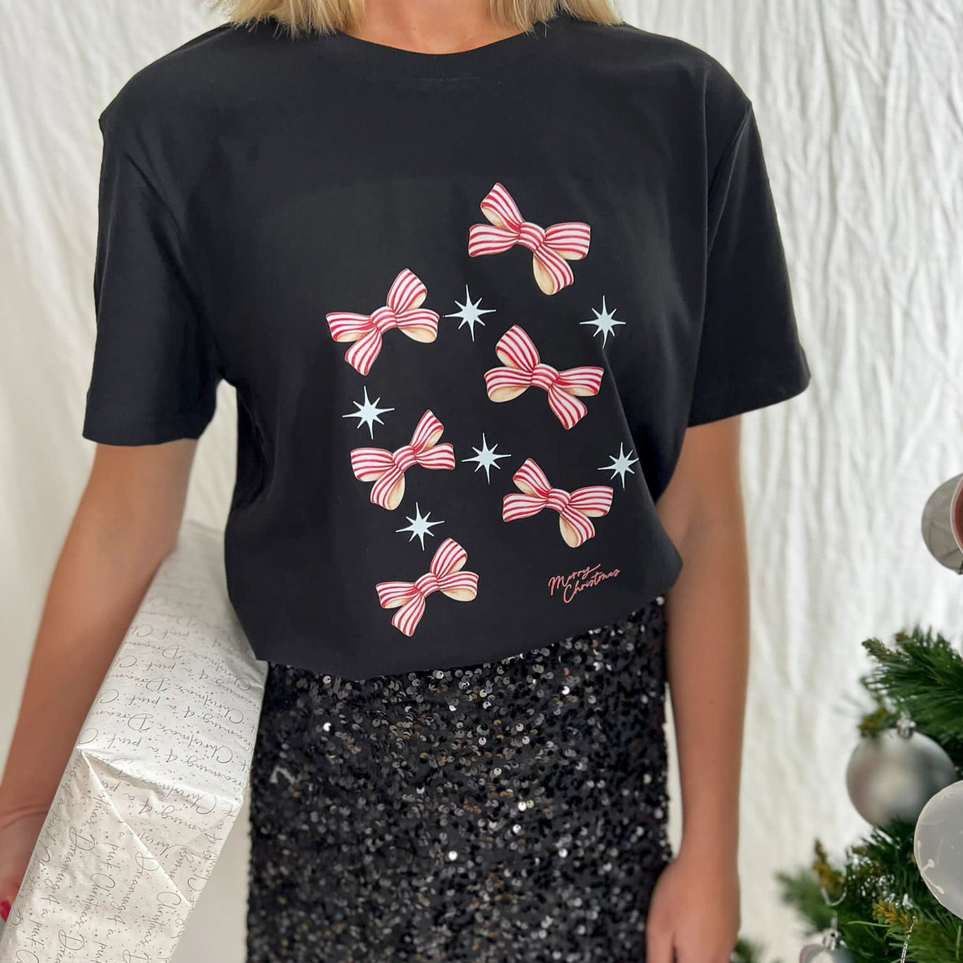 Festive Bow T-shirt | Black