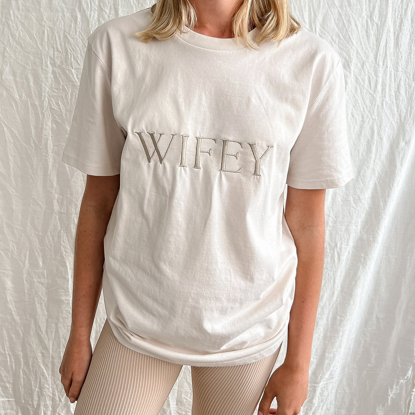 Wifey T-Shirt | Champagne
