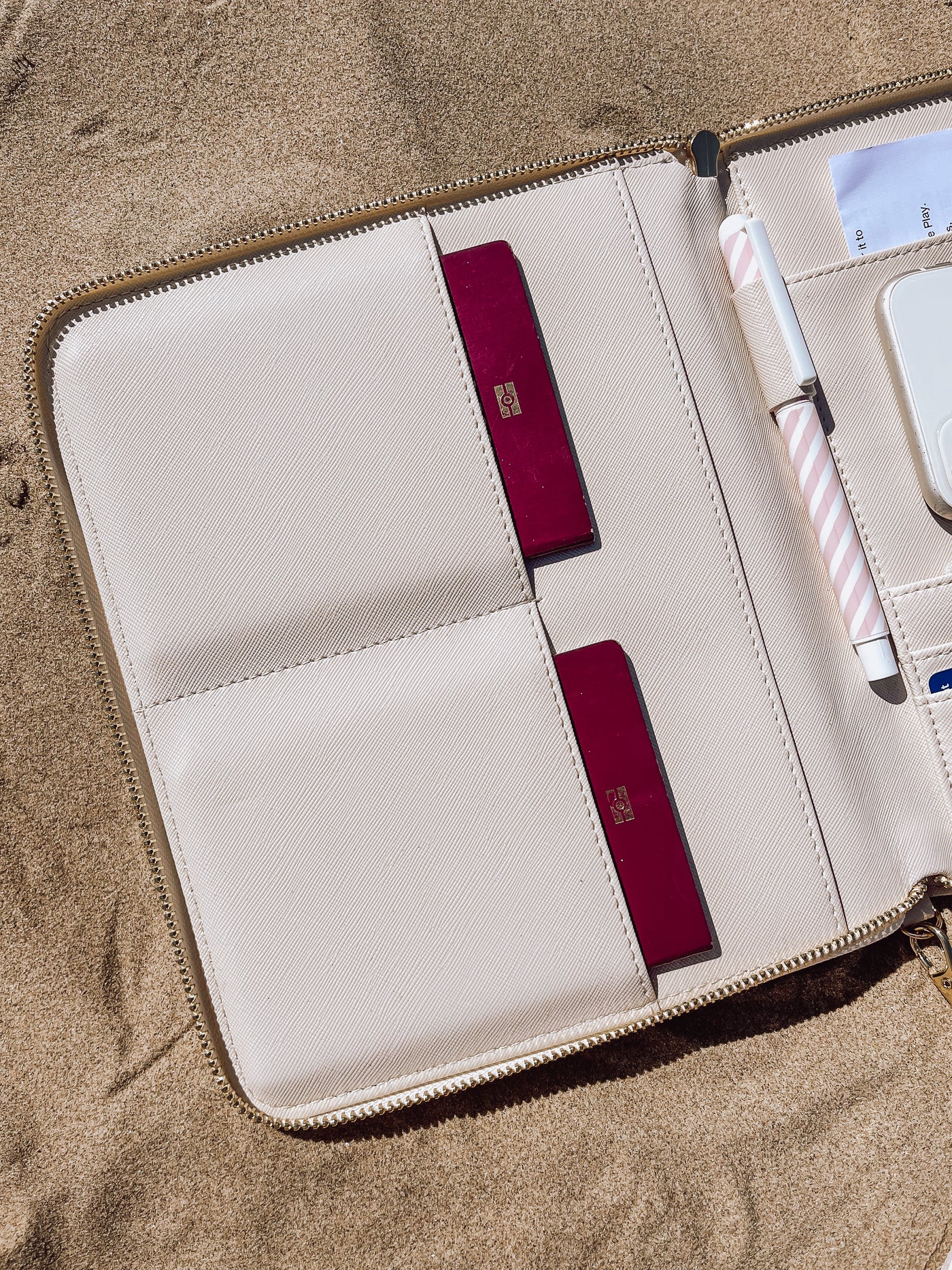 Personalised Travel Wallet | Dove